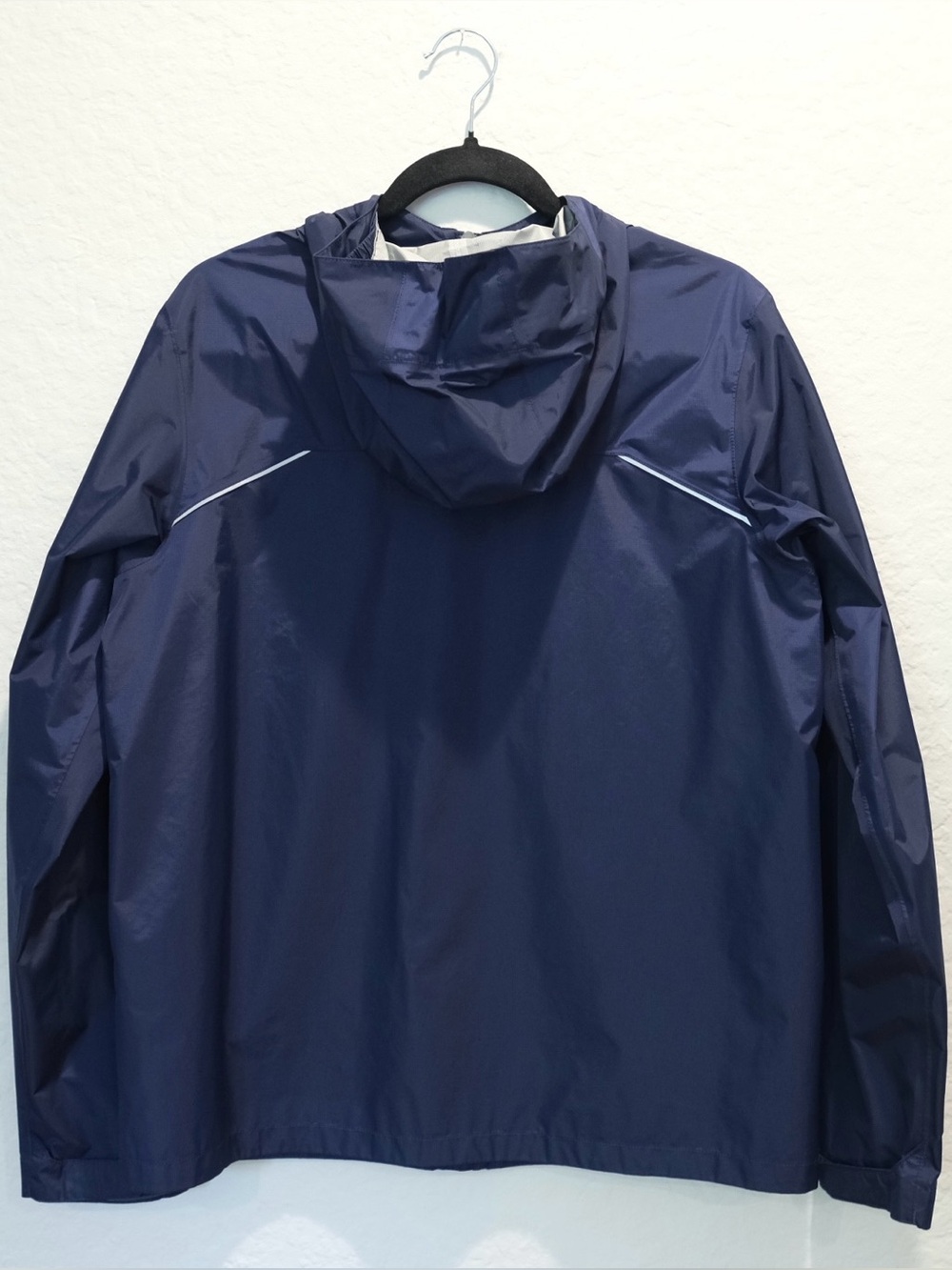 Patagonia Torrentshell Jacket Kids XXL 16-18 Blue Waterproof Hooded Zip Pockets - Picture 3 of 9